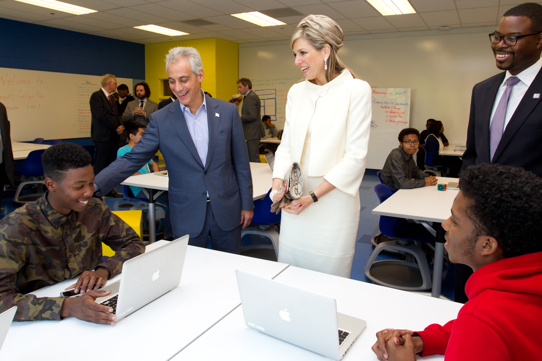 Mayor Emanuel joins their Majesties King Willem-Alexander and Queen Máxima of the Netherlands taking part in an interactive tour of Gwendolyn Brooks College Preparatory Academy.